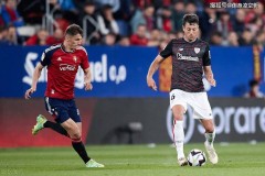 西甲焦点战：奥维耶多主场誓掀巴萨，榜首之争悬念迭起