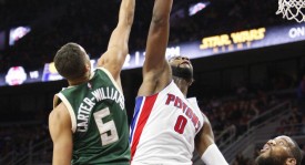 湖人队德里克·怀特续约决策：薪资结构与未来布局